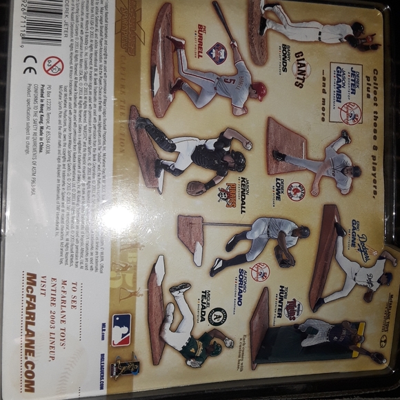 MLB New York Yankees Figure Derek Jeter - Picture 9 of 10